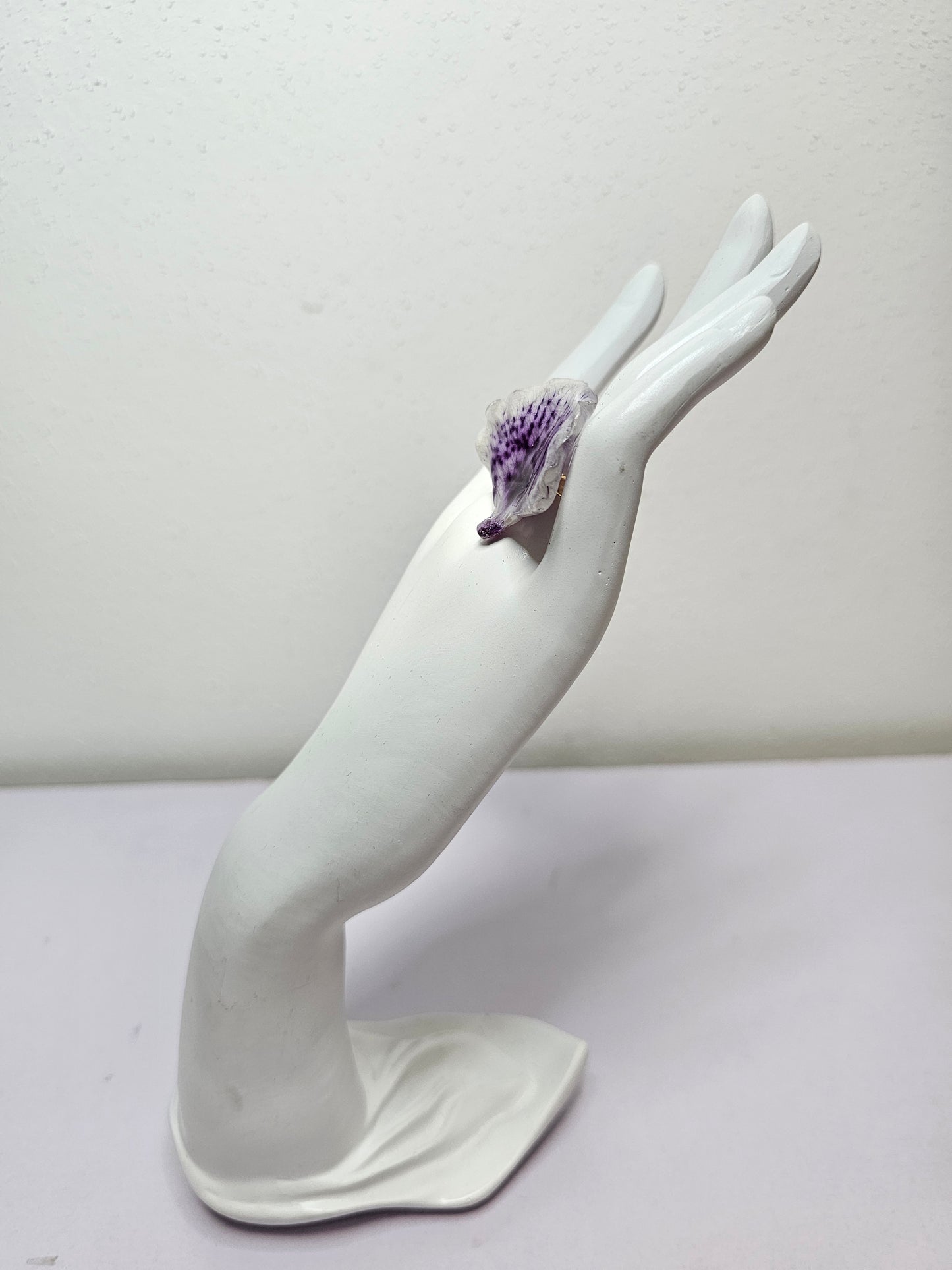 Anillo Pétalos de Orquídea Abanico