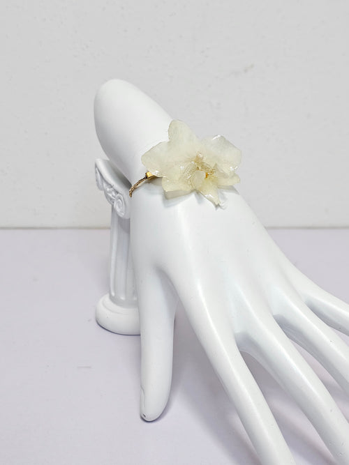 Conjunto de Mini Orquídea Blanca artesanal con flor natural preservada; material: acero inoxidable, vista 4