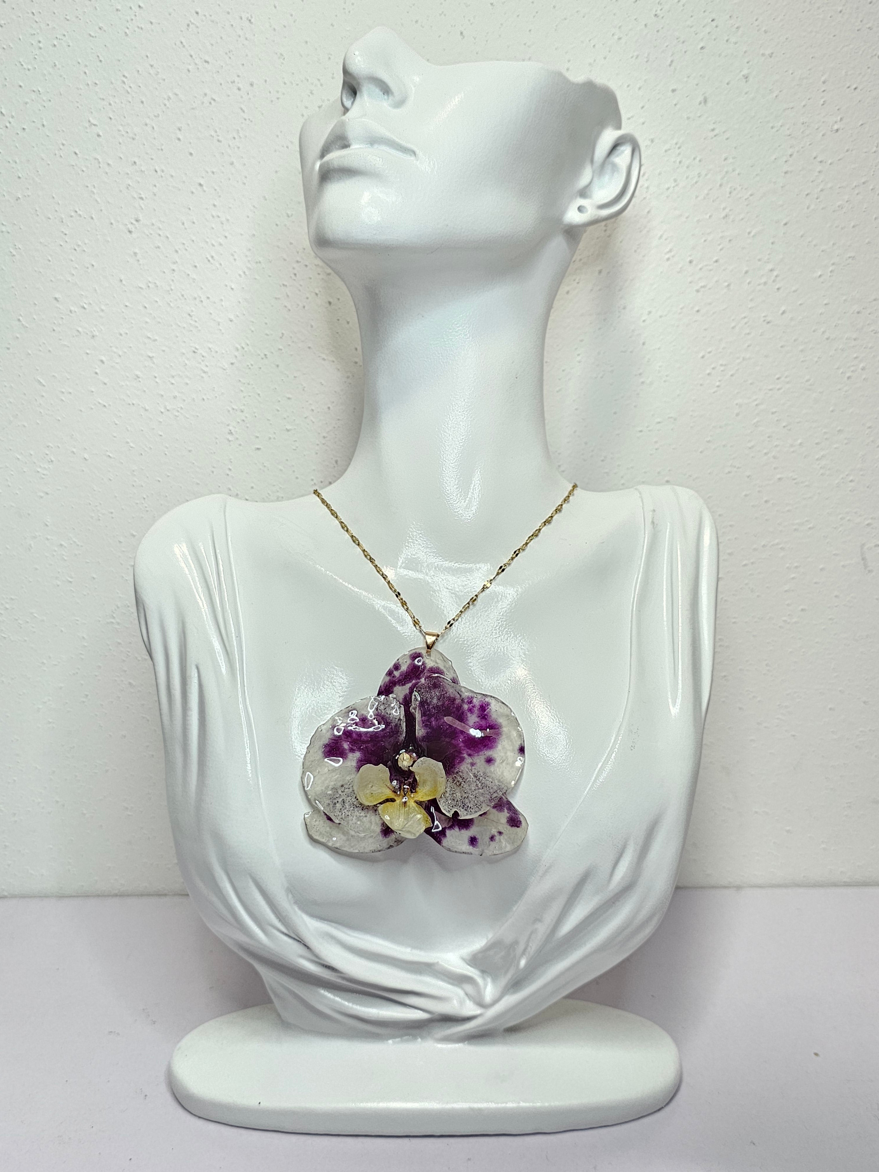 Collar Orquídea Vaquita