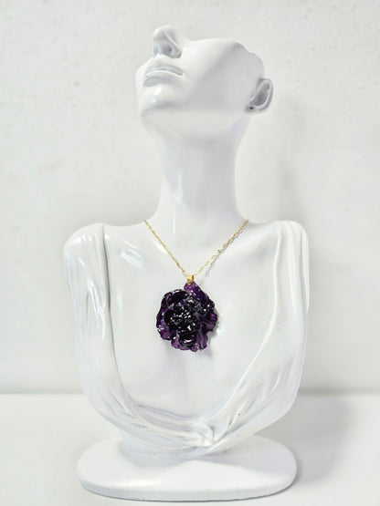 Collar Clavel Ultravioleta