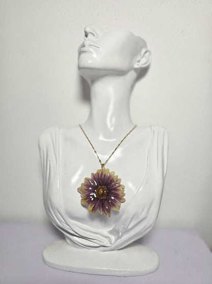 Collar Margarita Amarillo Morada