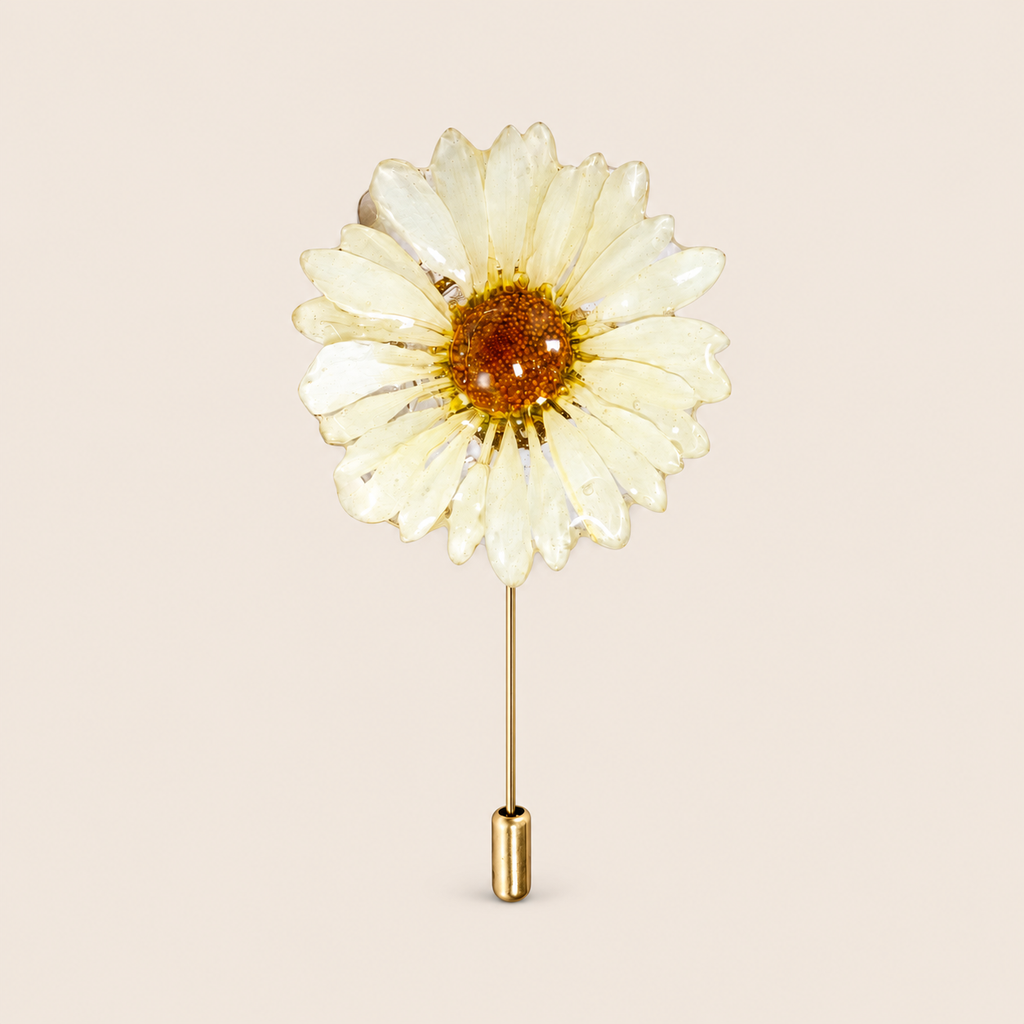 Alfiler de Solapa con Margarita artesanal con flor natural preservada — ISAMOR