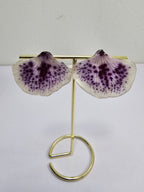 Aretes de Pétalos de Orquídea Abanico artesanal con flor natural preservada; material: acero inoxidable, vista 3