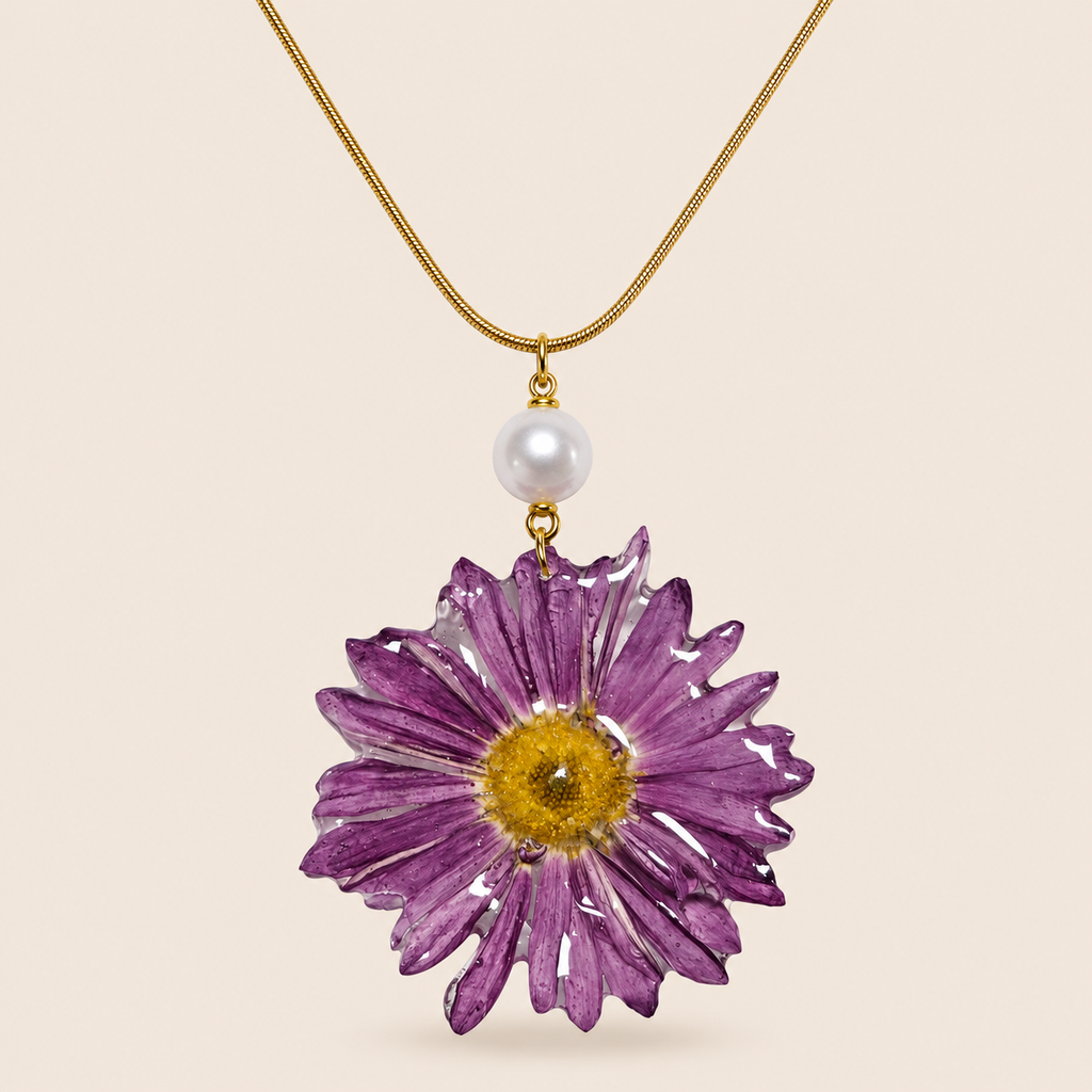 Collar de Margarita Morada artesanal con flor natural preservada — ISAMOR