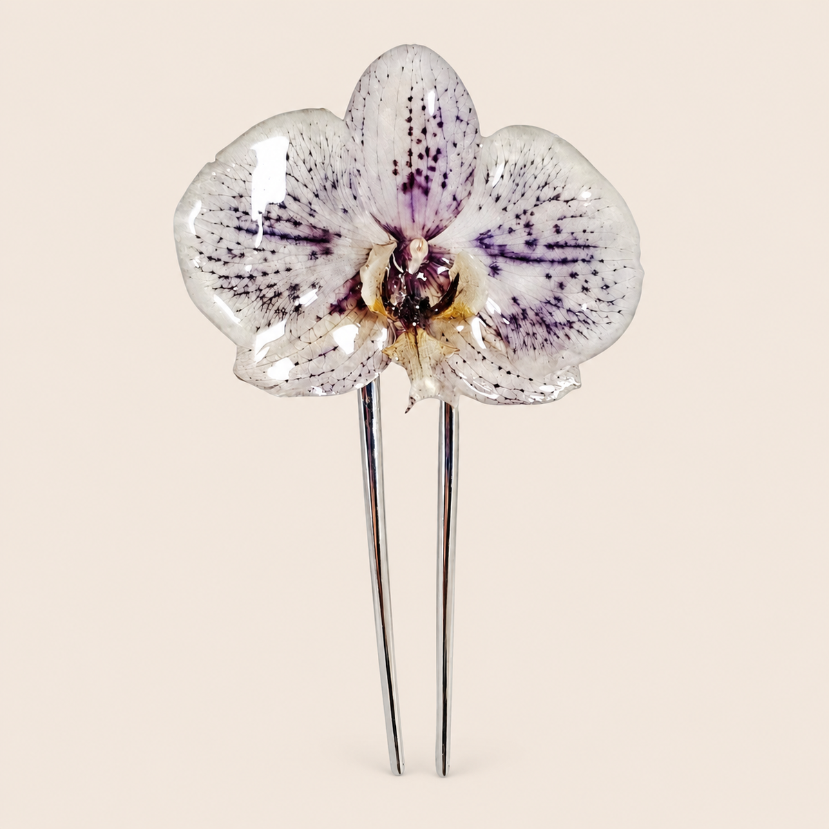 Peineta con Orquídea Moteada artesanal con flor natural preservada — ISAMOR