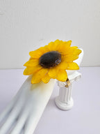 Pulsera de Girasol Premium artesanal con flor natural preservada; material: acero inoxidable, vista 5