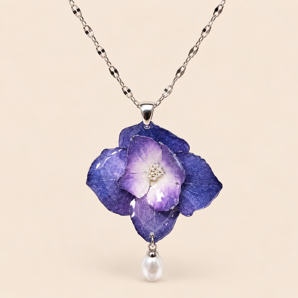 Collar de Hortensia Morada