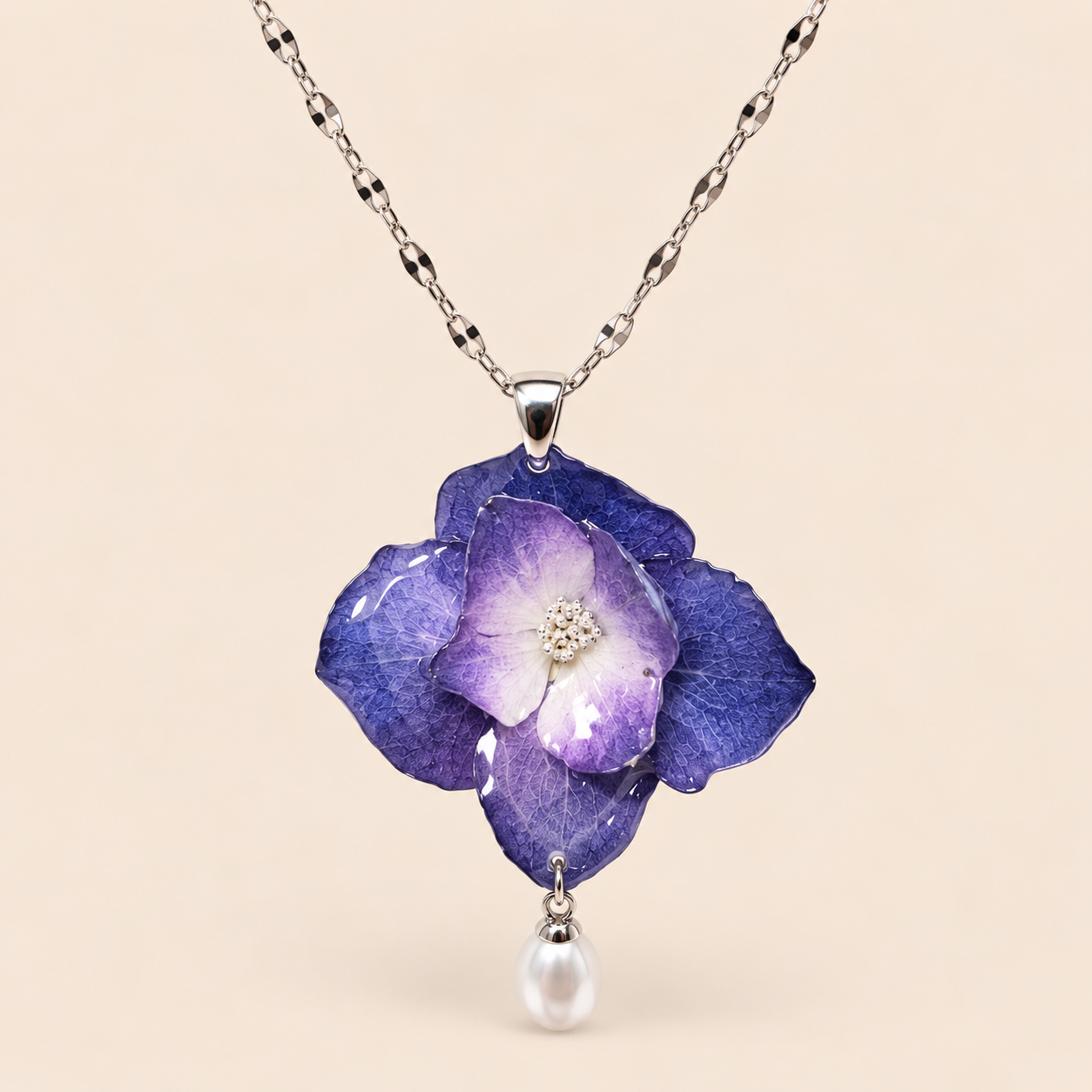 Collar de Hortensia Morada