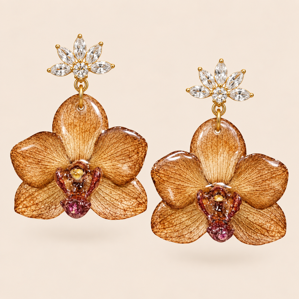 Aretes de Mini Orquídea Café y Zirconia