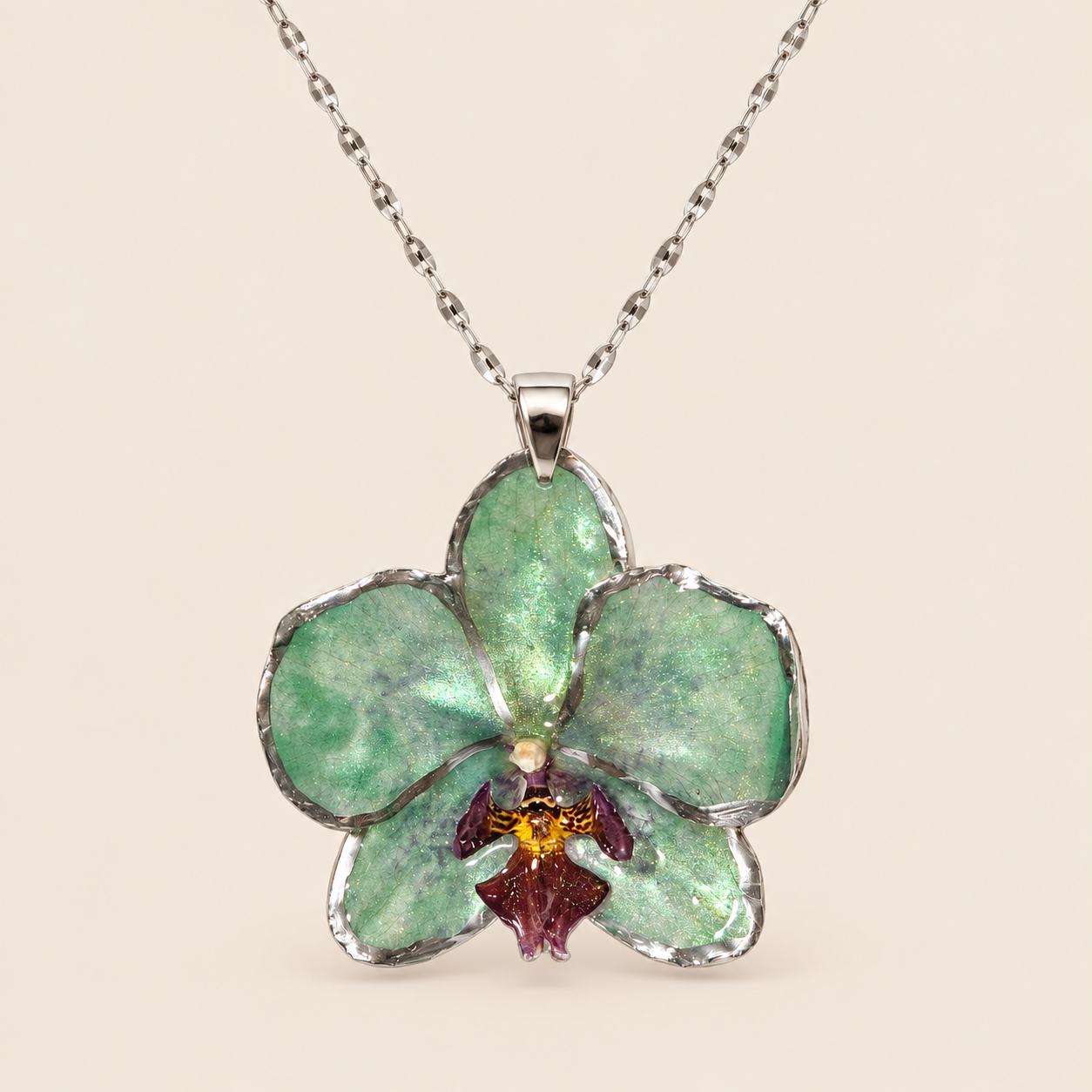 Collar de Orquídea Verde Tornasol