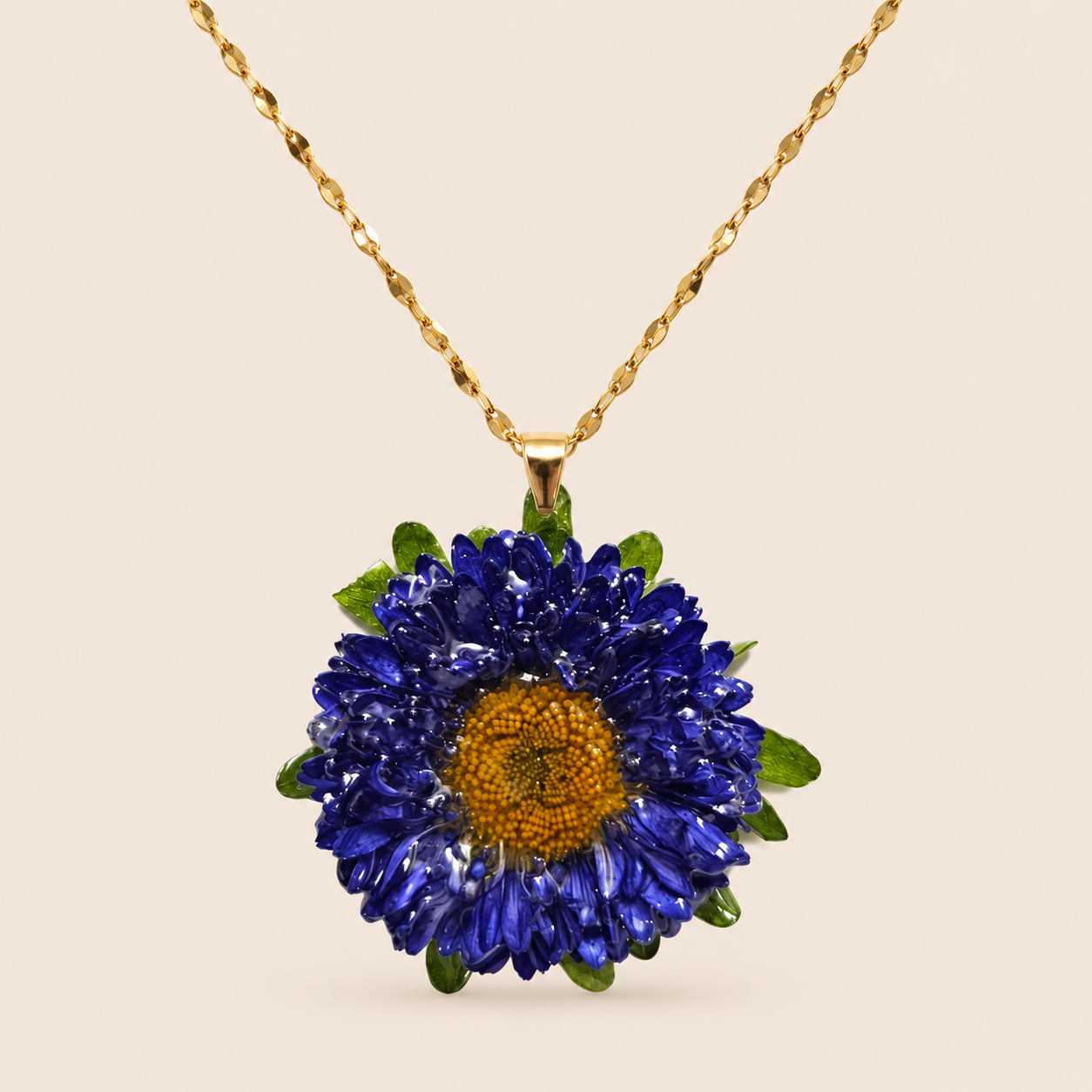 Collar con Flor de Aster Azul